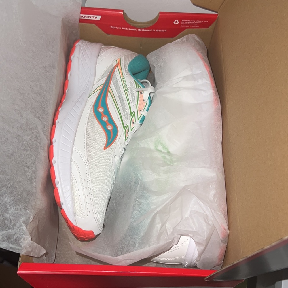 New Saucony Cohesion 13